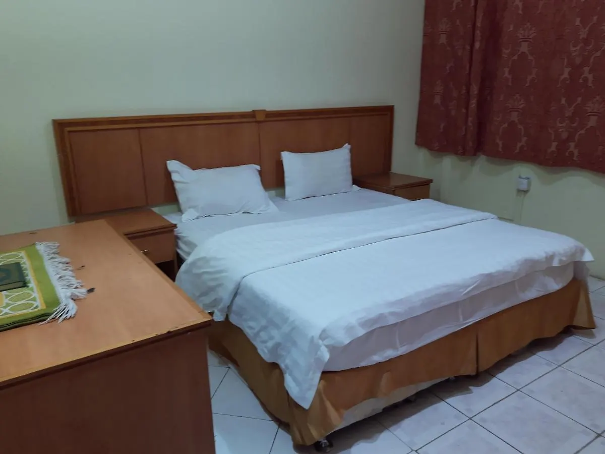 *** Hotel Oyo 524 Zahrat Alwaziriya Furnished Apartments Al Mahjar Saudi Arabia